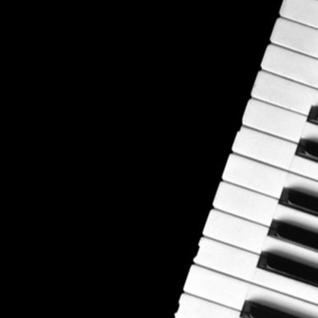piano keyboard at an angle