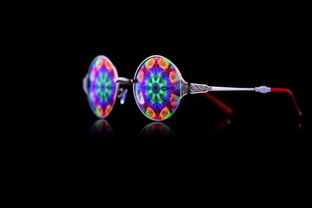 kaleidescopic glasses